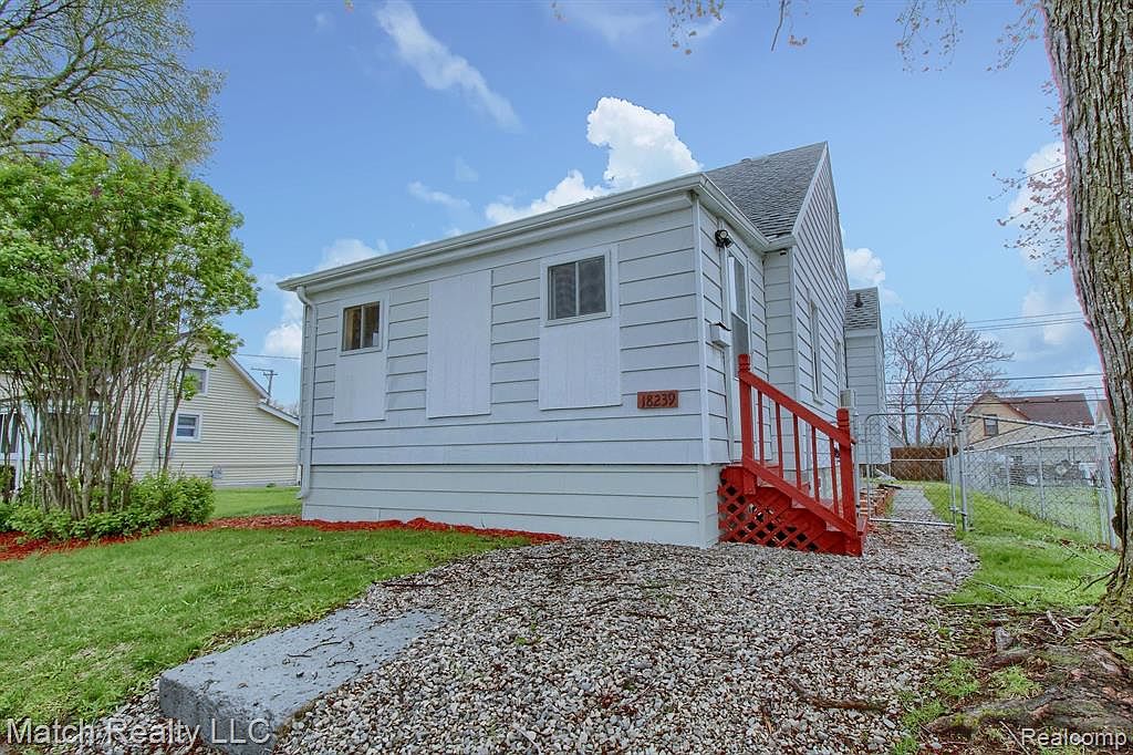 18239 Riverview St, Riverview, MI 48193 Zillow