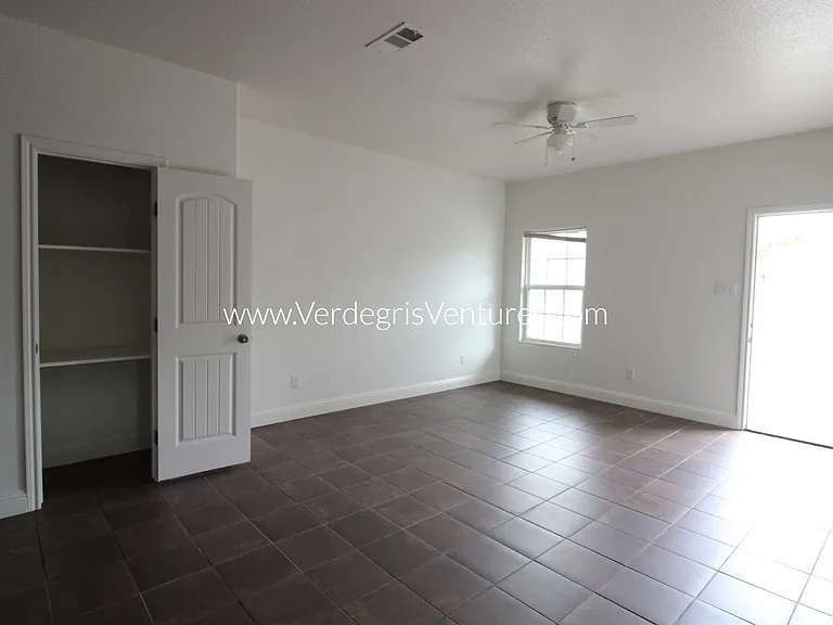8129 Tanner Ave — Photo 3