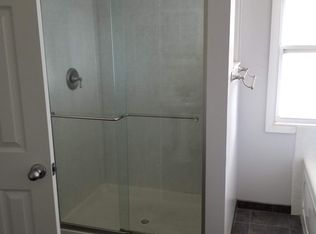 253 Morgan St, Elgin, IL 60123