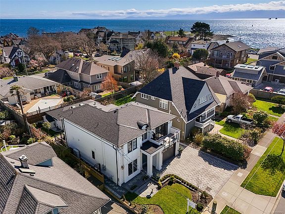 2nd image of 25 Howe St