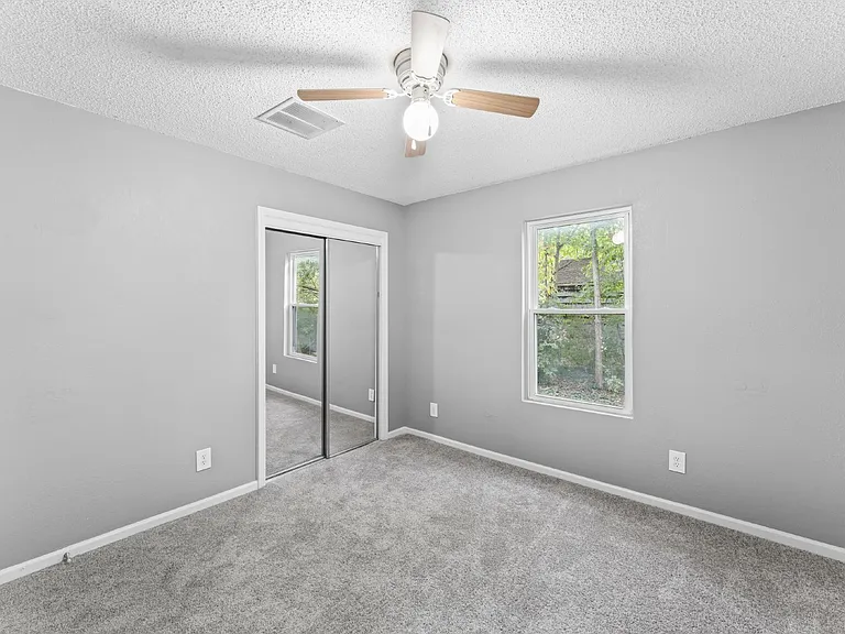 11106 Applewood Dr — Photo 18