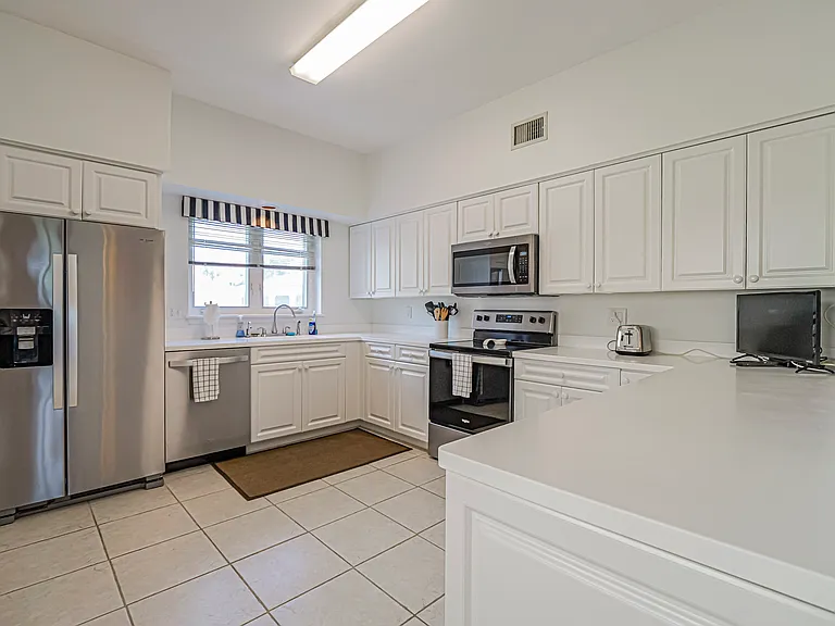 5035 Harmony Cir #101 — Photo 22