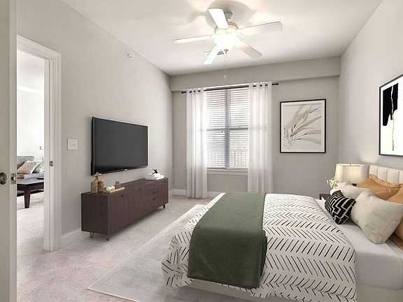 5th image of 710 Villagio Pl #427