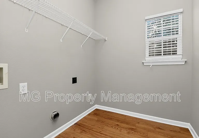 16223 Circlegreen Dr — Photo 8