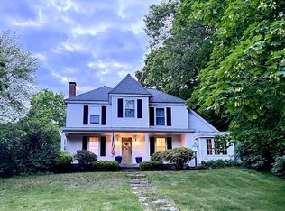 24 Summit Ave, Chelmsford, MA 01824
