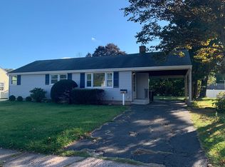 26 Berry St, Milford, CT 06461