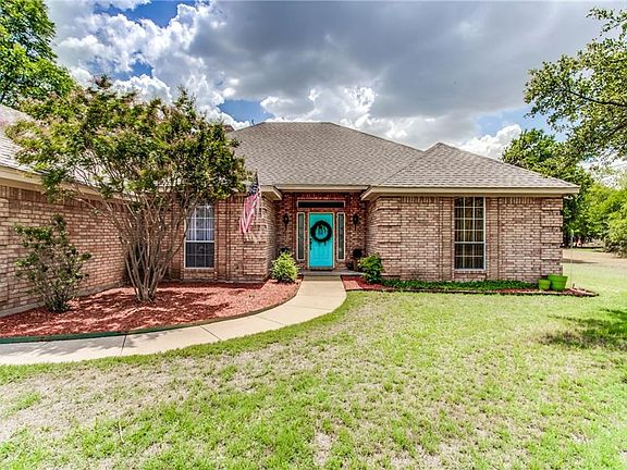 3rd image of 103 Wild Briar Ct