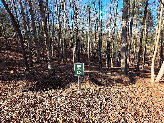 2nd image of 128R Red Oak Trl