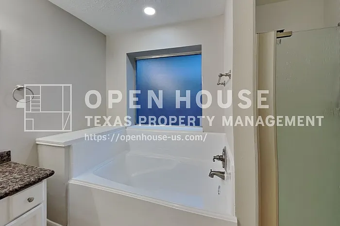 24034 Shaw Perry Ln — Photo 10