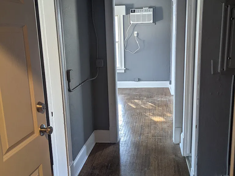 210 W Jackson Ave #3 — Photo 6