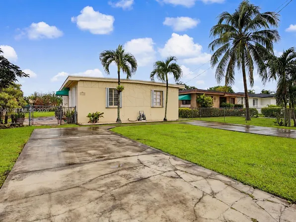 7248 NW 3rd St, Miami, FL 33126