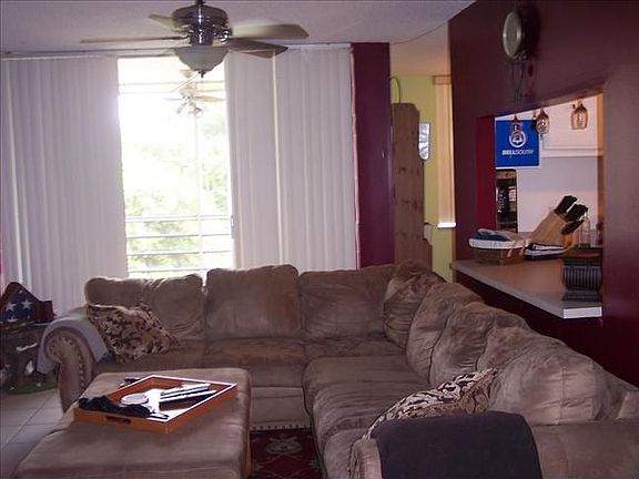 2nd image of 9430 Live Oak Pl APT 402
