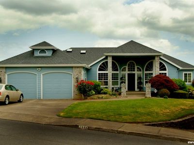 2444 SW Oakwood Ct, Dallas, OR, 97338