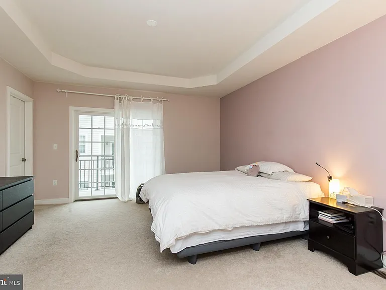 207 Brinley Ct — Photo 8