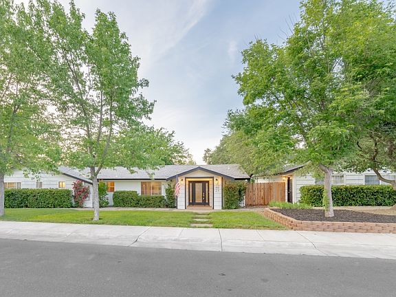 5th image of 9025 Phoenix Ave