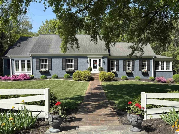 249 Valley Rd, Paducah, KY 42001