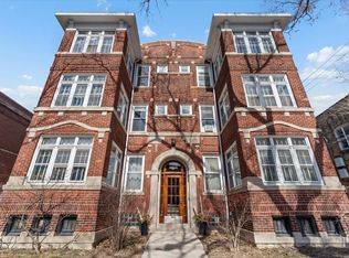 1418 W Rosemont Ave #1W, Chicago, IL 60660