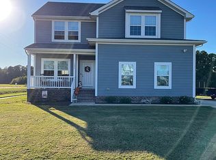 124 Rosedale Dr, Moyock, NC 27958