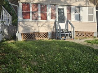 3719 N 43rd St, Omaha, NE 68111