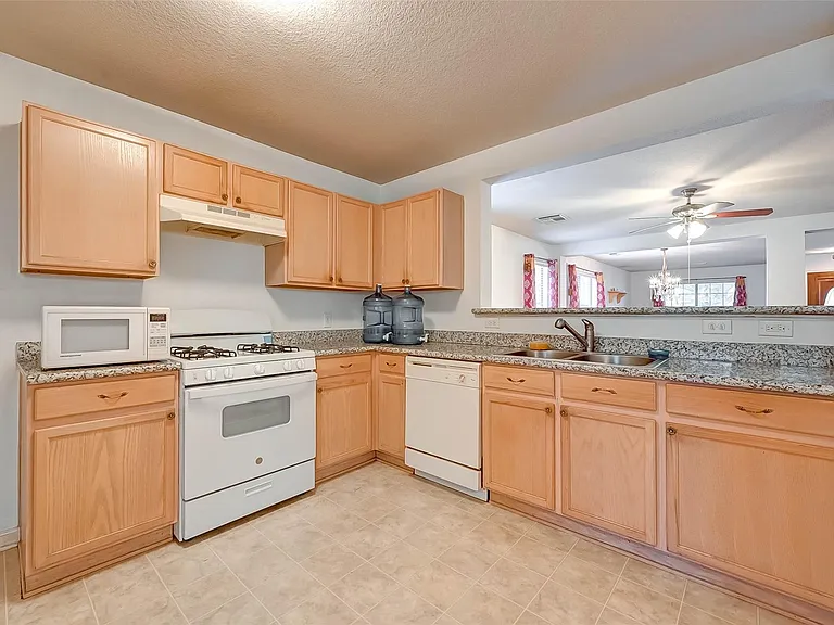 3522 Samuel Adams Ln — Photo 16