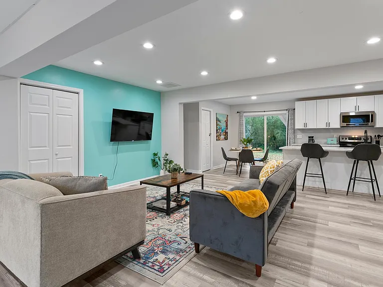 3032 Brook Dr — Photo 10