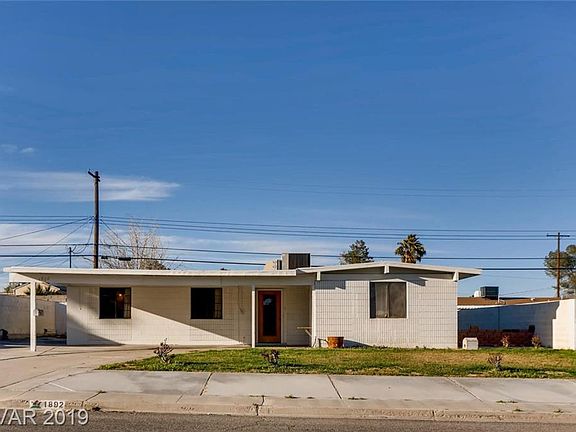 2nd image of 1892 Golden Arrow Dr