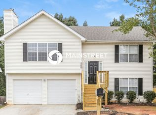 4258 Ward Bluff Dr, Ellenwood, GA 30294