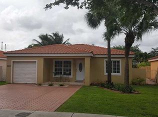 9105 NW 192nd Ter, Hialeah, FL 33018