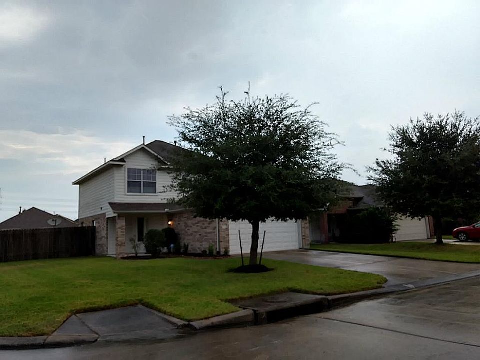 1st image of 9019 Aspen Trace Ln