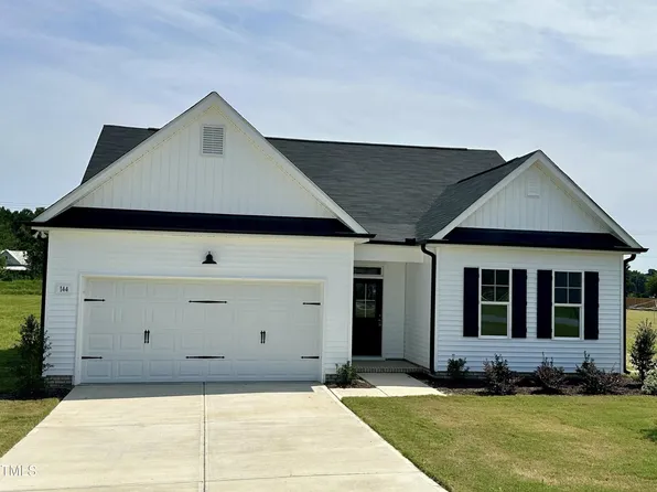 144 Sawyer Mill Dr, Dunn, NC 28334