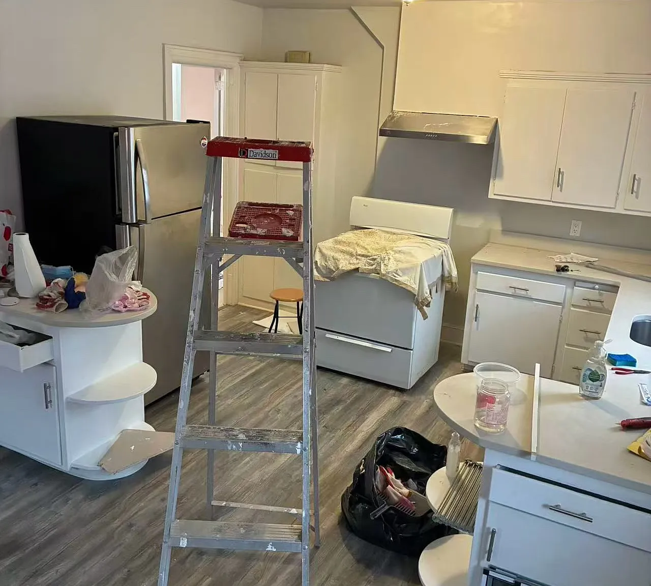 2 bed, $2,400 — Photo 2