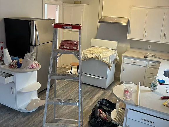 2nd image of 5010 195th St #2