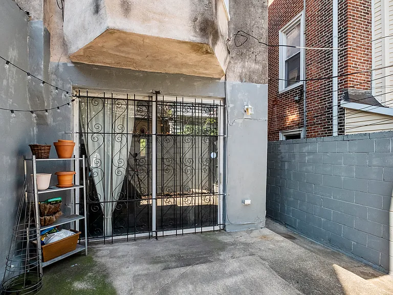 803 N 26th St #A — Photo 31