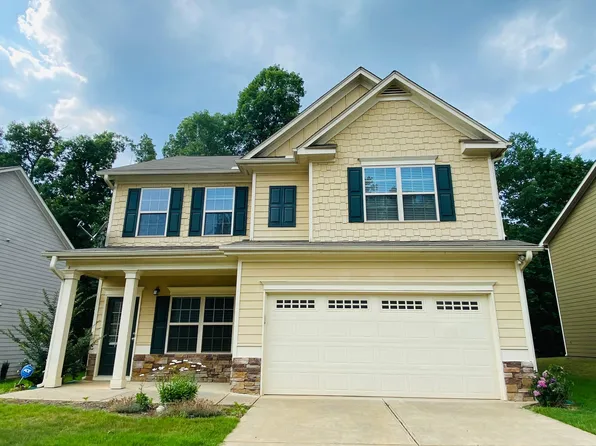 798 Pine Ln, Lawrenceville, GA 30043
