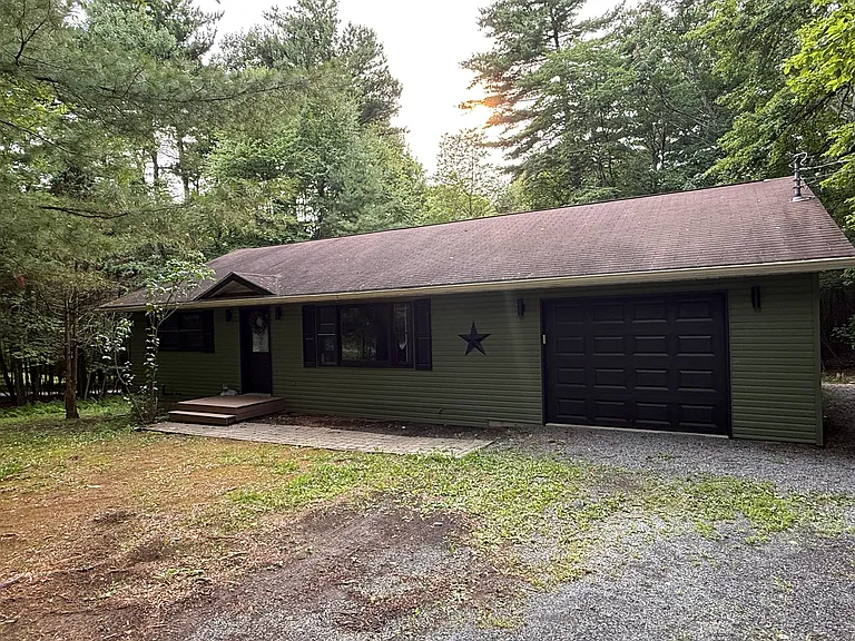 6337 Overlook Dr — Photo 1