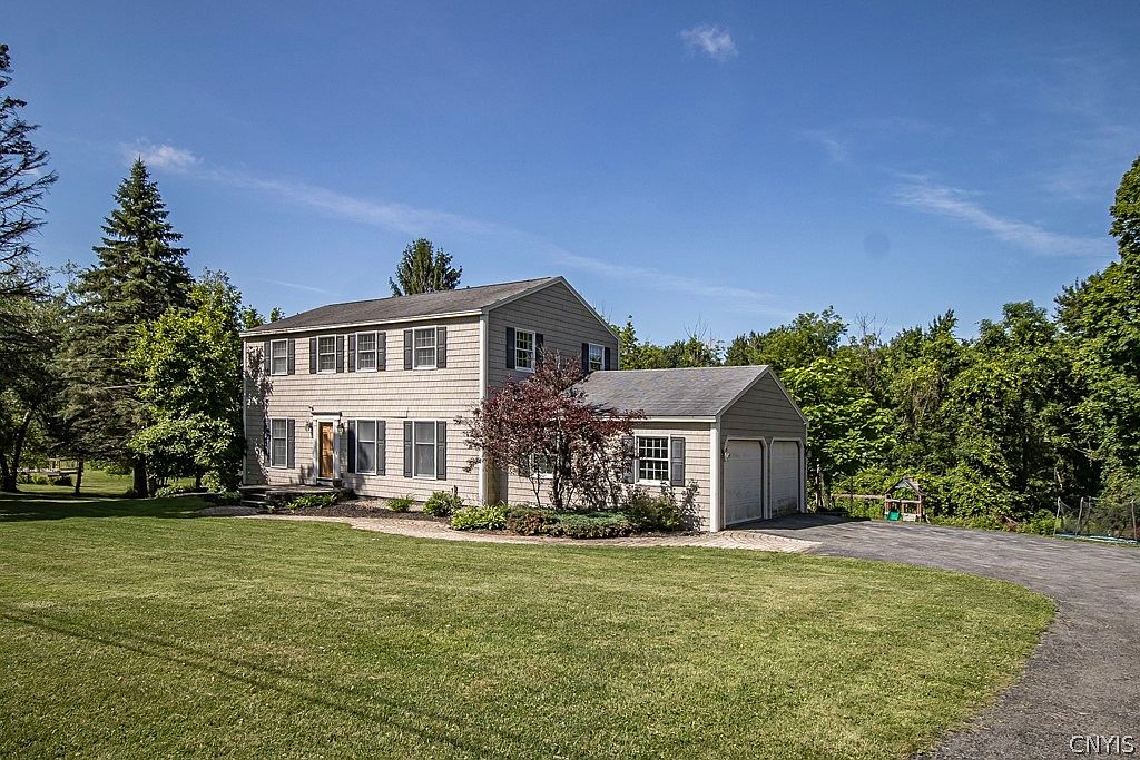 5481 Oxbow Rd, Cazenovia, NY 13035 | Zillow