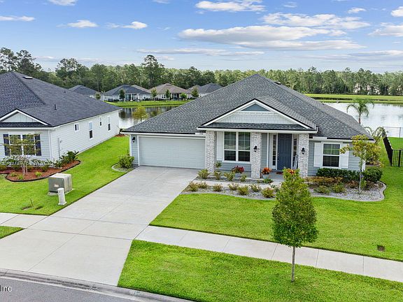 3rd image of 1720 AUSTIN LAKE Way