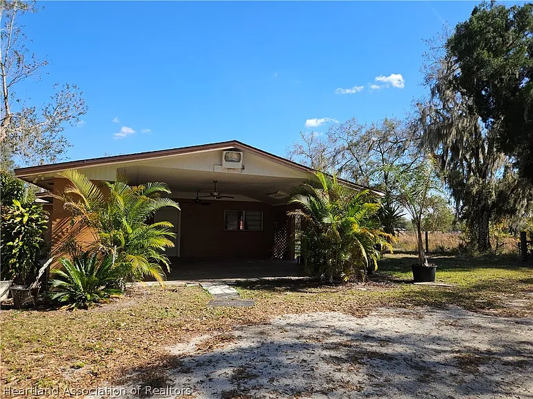 1701 County Road 731 — Photo 15