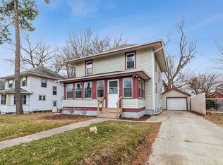 740 31st St, Des Moines, IA 50312