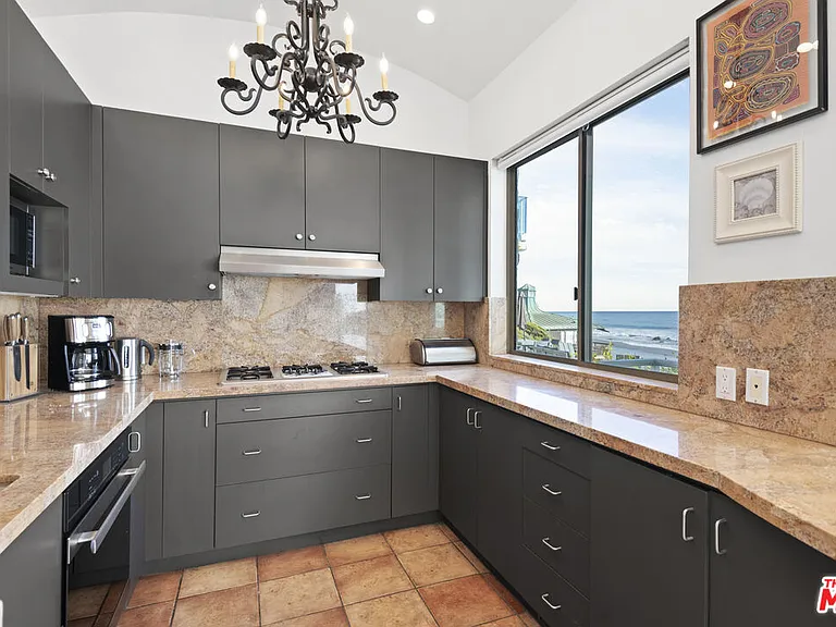 33334 Pacific Coast Hwy — Photo 10