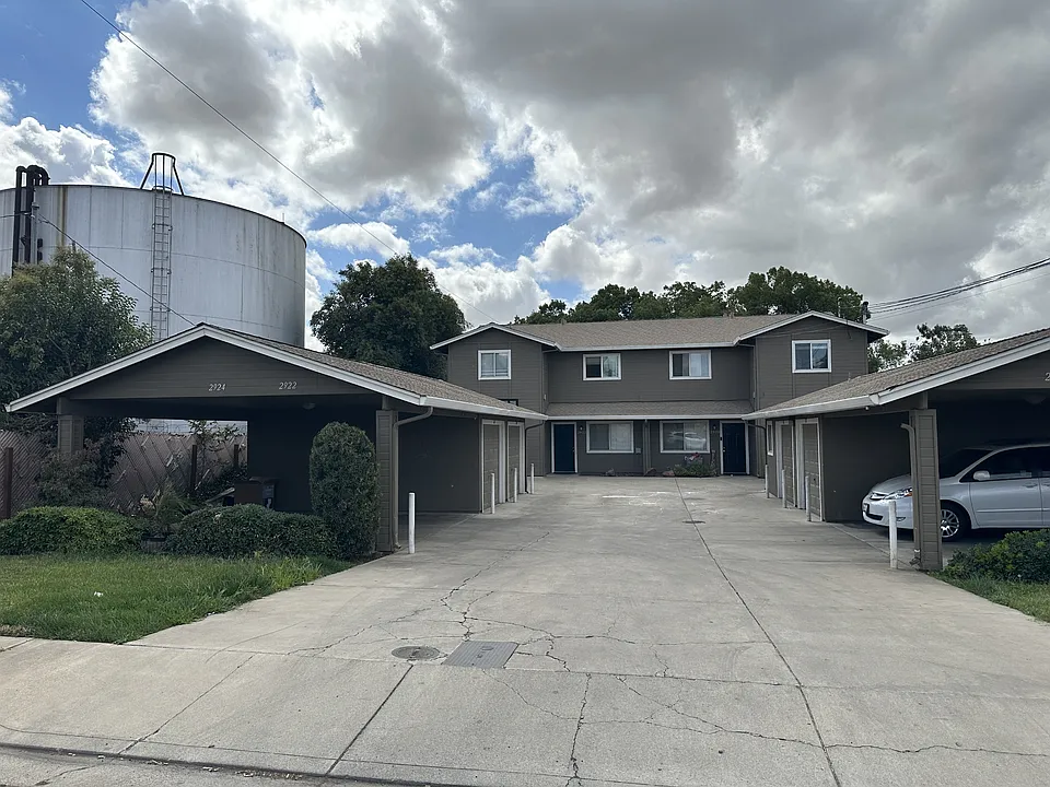 2922 Stanislaus St