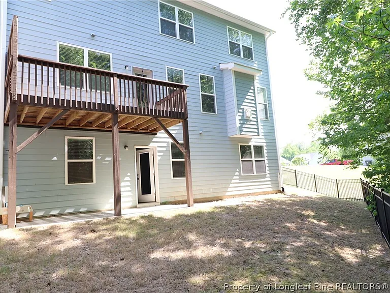 240 Mystwood Hollow Cir — Photo 47