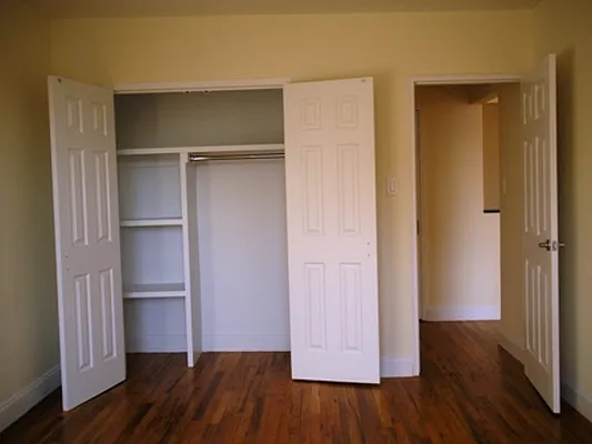 Sold by Jonas Equities | media 17