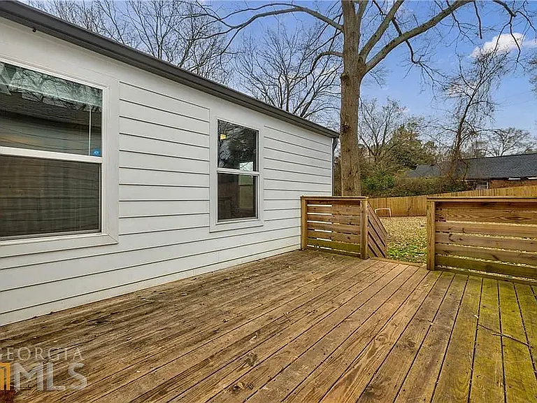2573 Joyce Ave — Photo 23