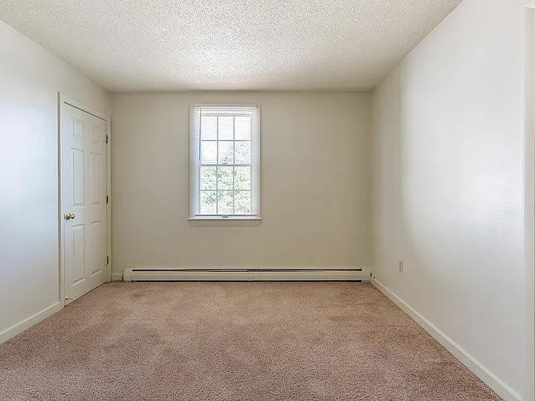 NAVSTA Newport Family Homes — Photo 38