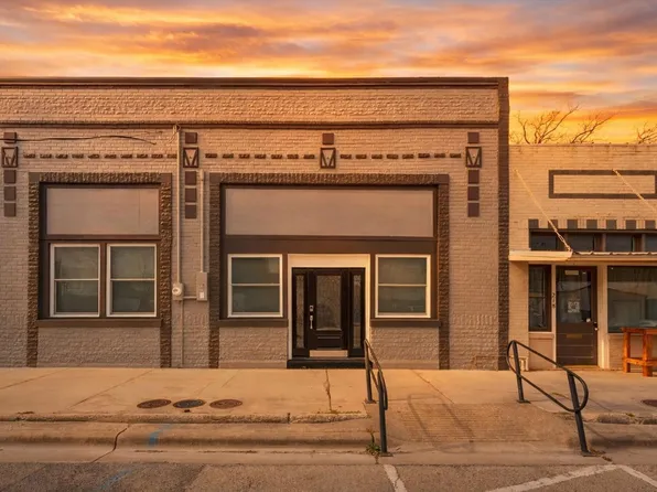 202 N Avenue D, Clifton, TX 76634