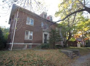 7430 N Sheridan Rd, Chicago, IL 60626