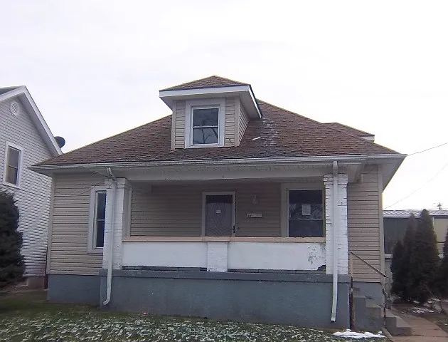 1804 Jefferson Ave photo 1