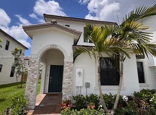 12860 SW 232nd Ter, Homestead, FL 33032