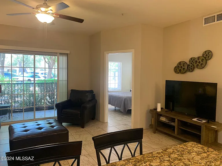 1500 E Pusch Wilderness Dr #6102 — Photo 9